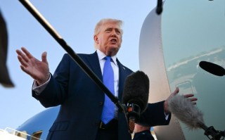 市场驱动下特朗普收回强硬威胁 赢得时间窗口但疑虑难消