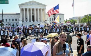 美国最高法院对特朗普限制出生公民权的做法持怀疑态度