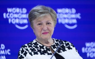 IMF总裁称拟下调全球增长预测 警告全球经济应对冲击能力不足
