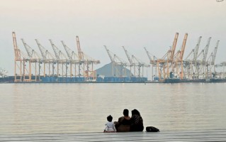 原油价格上涨 市场消化IEA宣布历史性释放石油储备消息