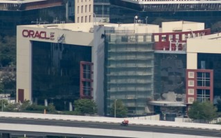 突发，甲骨文被击中！特朗普：伊朗只剩48小时