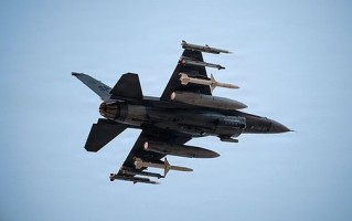 美官员：失踪美军飞行员已被找到 营救行动仍在进行