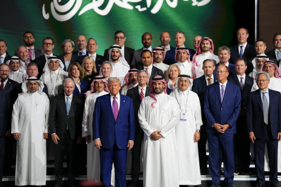 美国科技巨头扎堆涌入波斯湾，如今却成了袭击目标-第3张图片-51吃大瓜