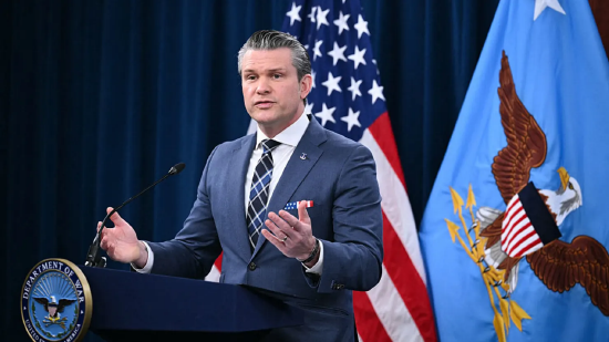 赫格塞思称对伊战争2000亿美元预算或需调整：“干掉坏人就得花钱”-第1张图片-51吃大瓜