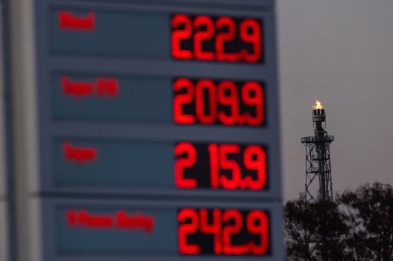 全球油价稳守百元关口,高盛称高油价或持续数年-第1张图片-51吃大瓜 全球油价稳守百元关口,高盛称高油价或持续数年-第1张图片-51吃大瓜