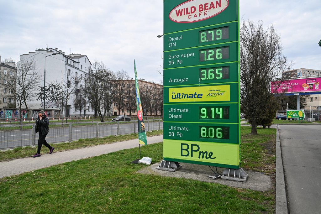 图说|梗阻后的阵痛:美以袭击伊朗如何影响全球能源版图-第6张图片-51吃大瓜 图说|梗阻后的阵痛:美以袭击伊朗如何影响全球能源版图-第6张图片-51吃大瓜