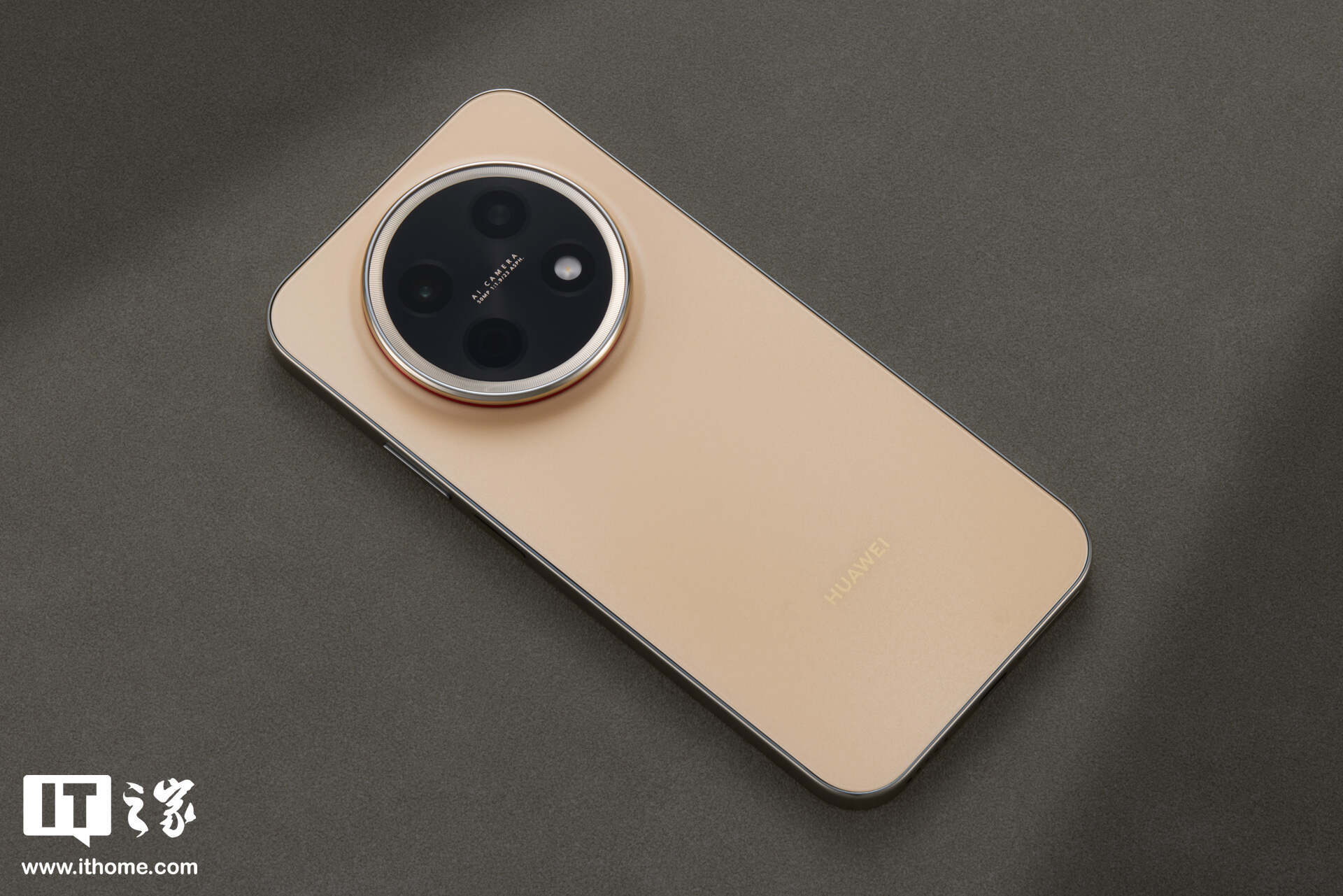 华为给出畅享 90 Pro Max 手机设计说明：摄像模组左下角为红外传感器，兼顾对称美学设计-第2张图片-51吃大瓜