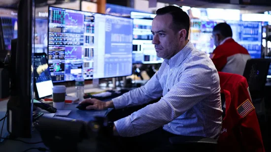 午盘:美股维持下跌局面 市场紧盯中东局势发展-第1张图片-51吃大瓜 午盘:美股维持下跌局面 市场紧盯中东局势发展-第1张图片-51吃大瓜