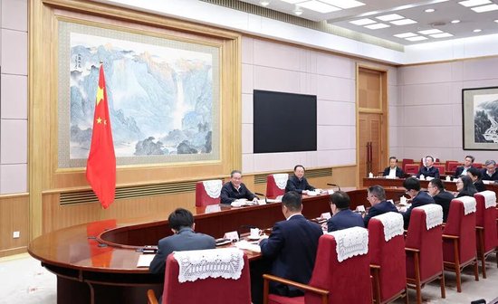 总理召开座谈会，8人发言，包括一位“90后”-第1张图片-51吃大瓜