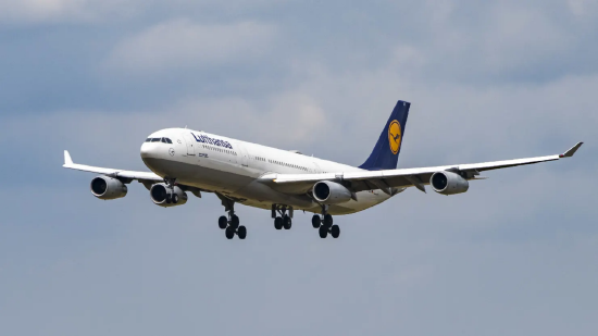 若霍尔木兹海峡仍不开放，欧洲机场或在三周内面临航空燃油短缺-第1张图片-51吃大瓜